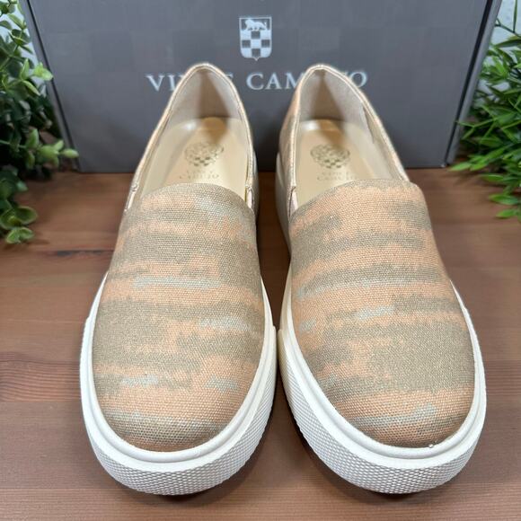 Vince Camuto Women's Abbinna Slip On Platform Fashion Sneakers Size 7.5 - Picture 2 of 10